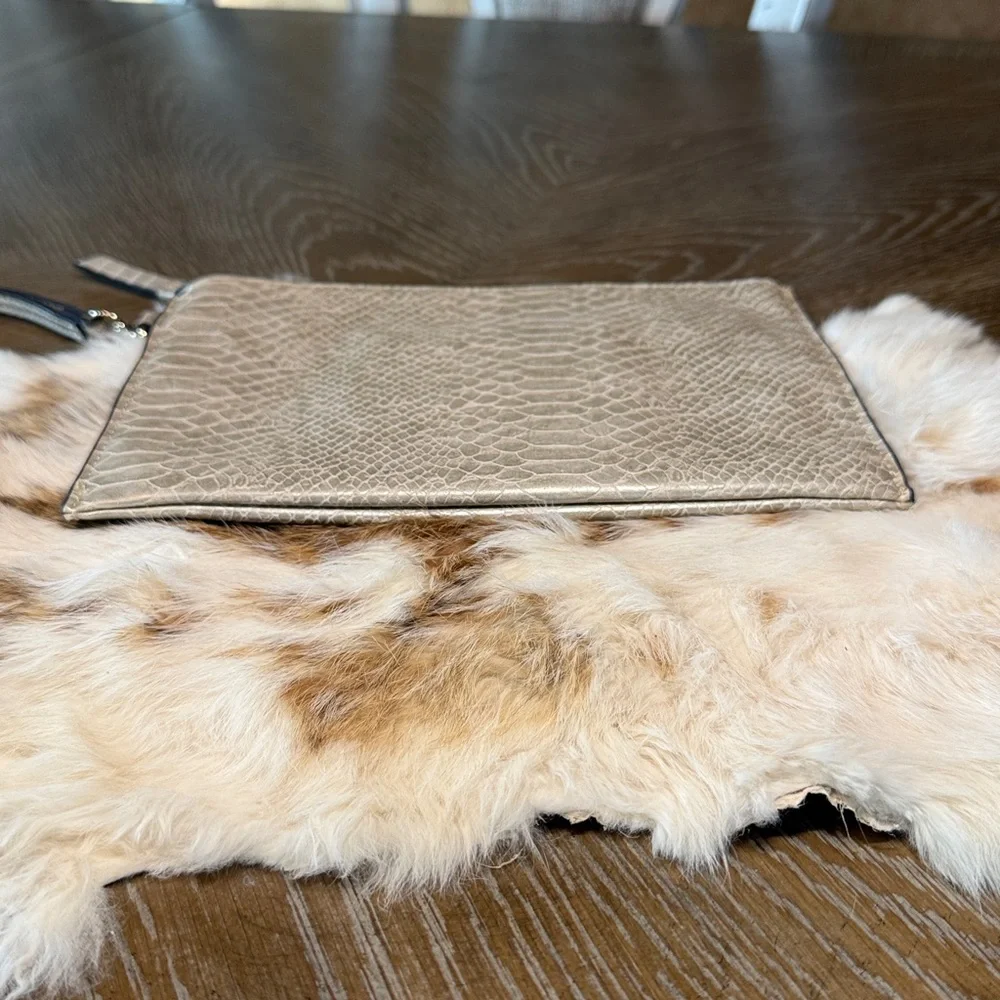 Inc International Concepts KJ Clutch/Wristlet in Metallic Gold Taupe